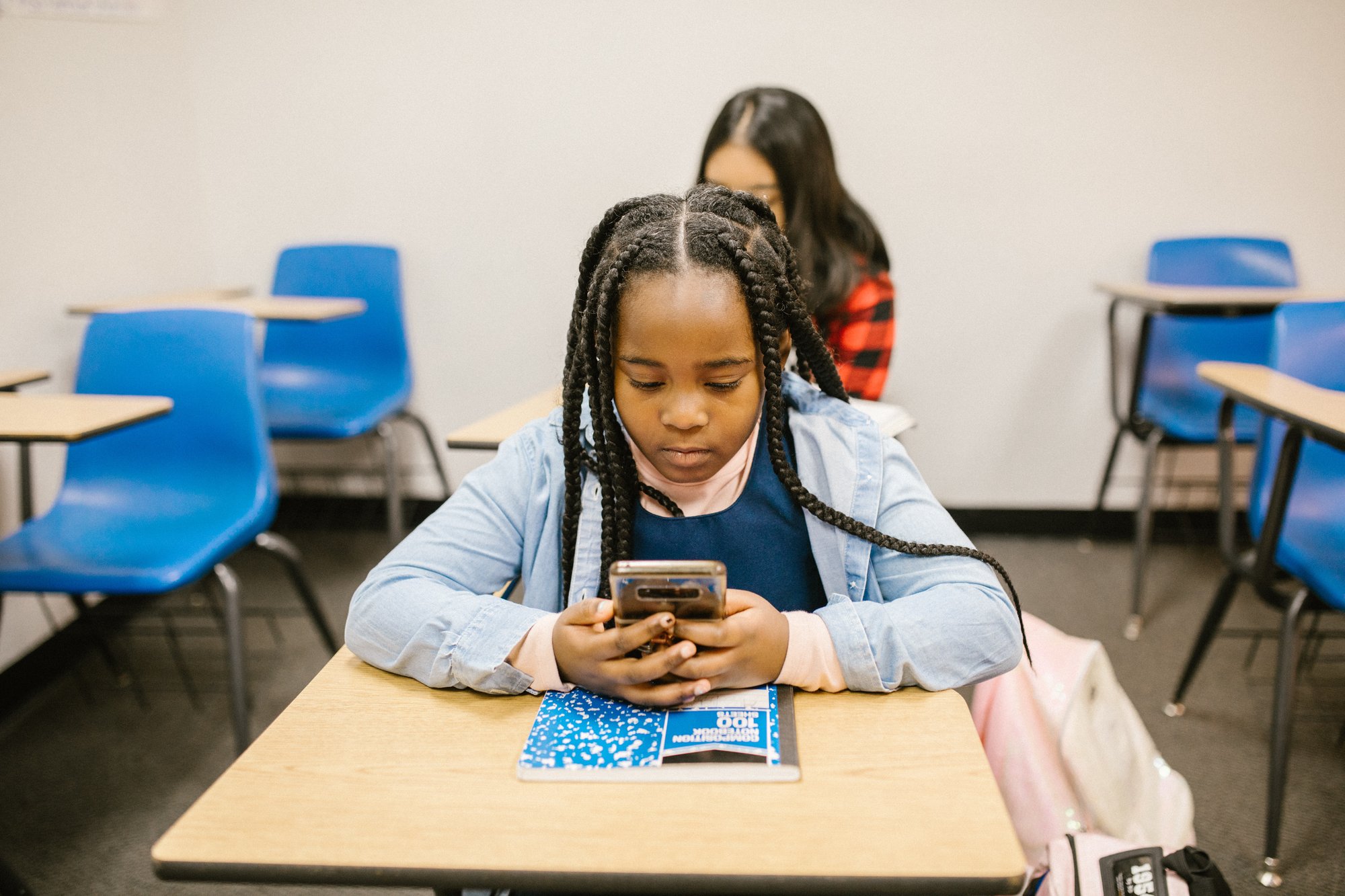 Tips for Encouraging Mindful + Productive Cellphone Use