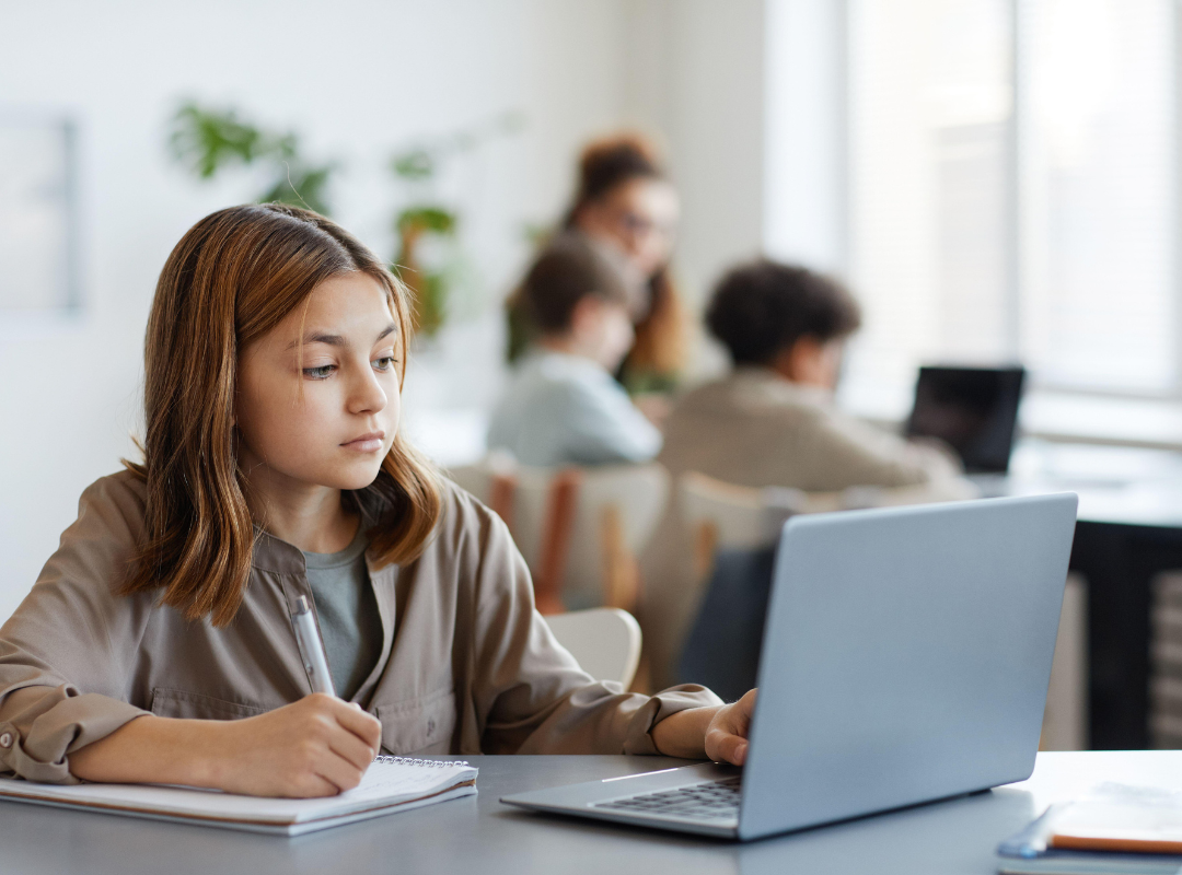 What is Digital Discernment vs. Digital Literacy?