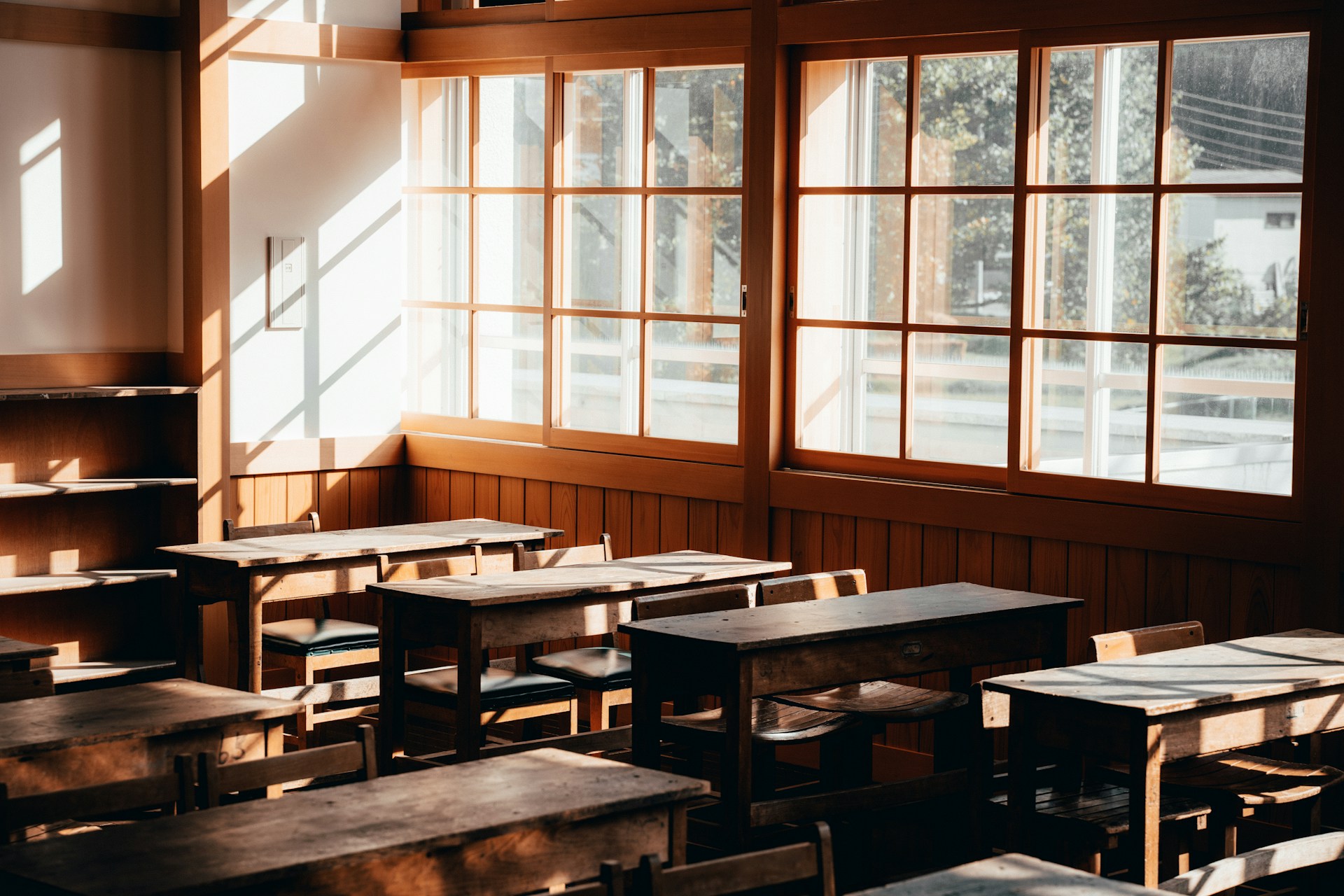 Empty Classroom 